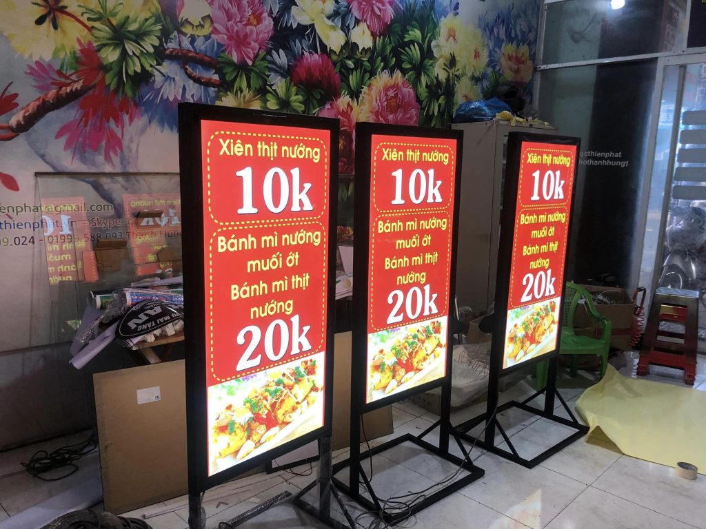 Hộp đèn siêu mỏng chân đúng cao cấp