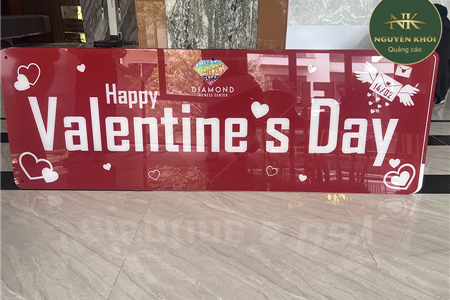 BIỄN VẪY TREO HAPPY VALENTINE'S DAY